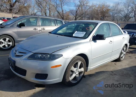2008 Mazda Mazda6 I Sport Ve z USA, uszkodzony, nr VIN 1YVHP80C985M08240